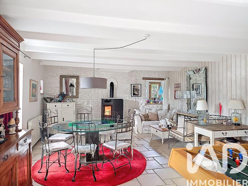 Maison - 186 m² - 8 pièces