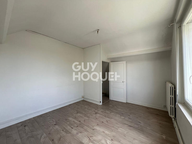 Maison - 95 m² - 5 pièces