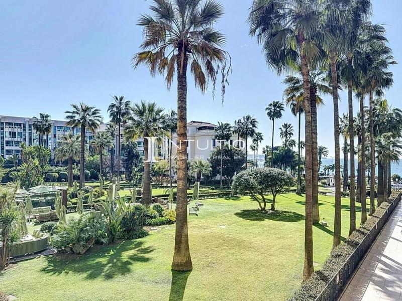 Appartement - 127 m² - 3 pièces