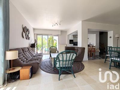 Maison - 102 m² - 5 pièces