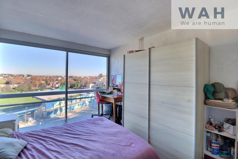 Appartement - 85 m² - 5 pièces