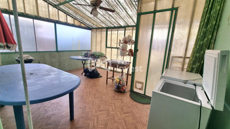 Maison - 93 m² - 5 pièces