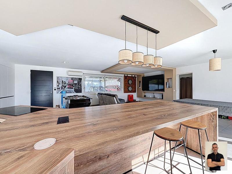 Maison - 162 m² - 7 pièces