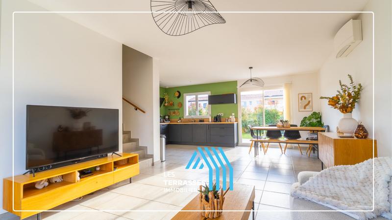 Maison traditionnelle - 85 m² - 5 pièces