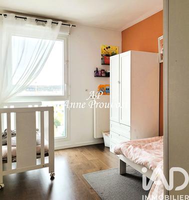 Appartement - 77 m² - 4 pièces
