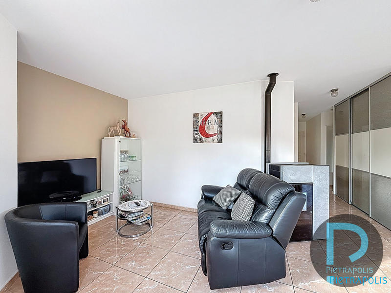 Maison - 97 m² - 4 pièces