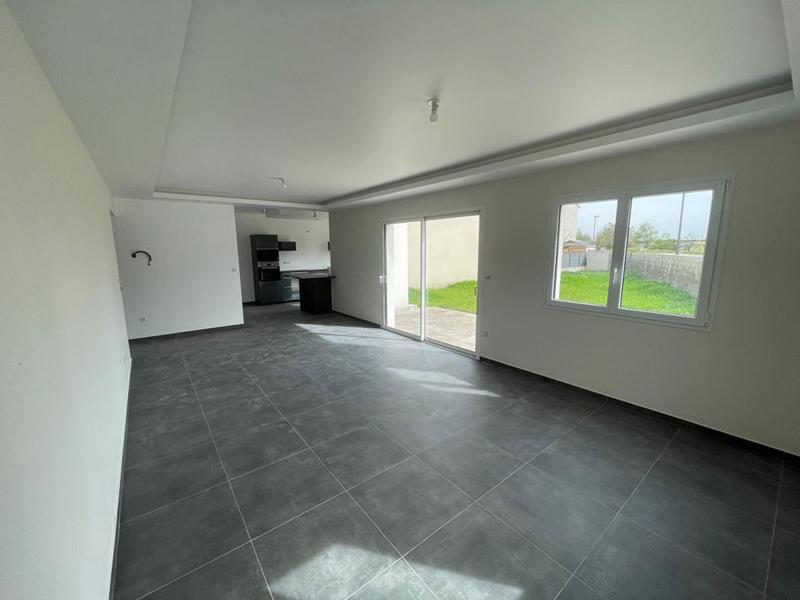 Maison - 110 m² - 4 pièces