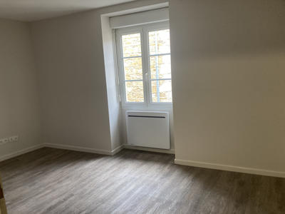 Maison de village - 79 m² - 4 pièces