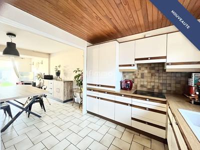 Maison - 104 m² - 5 pièces