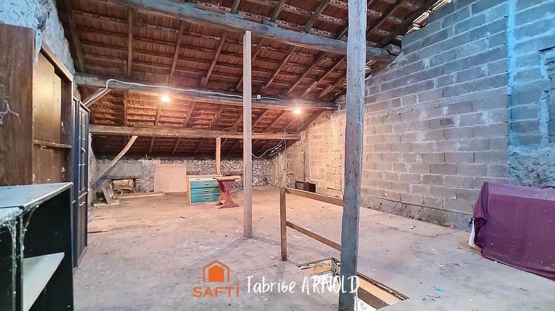 Maison - 120 m² - 4 pièces