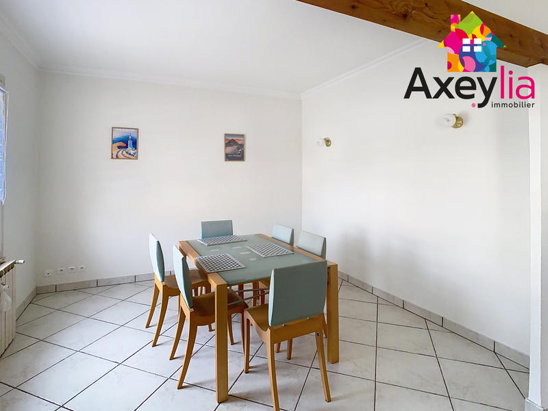 Maison - 103 m² - 5 pièces