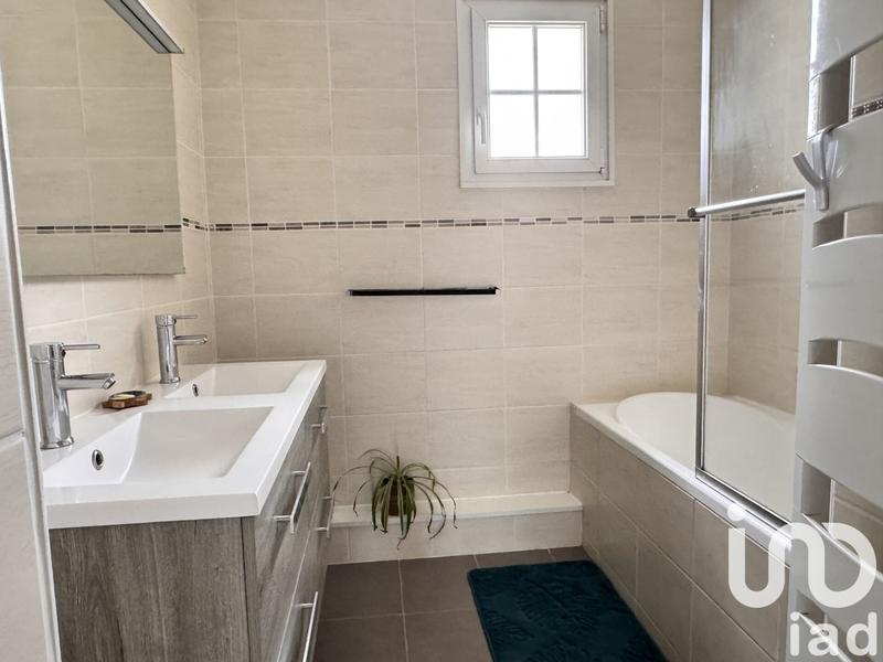 Maison - 180 m² - 6 pièces