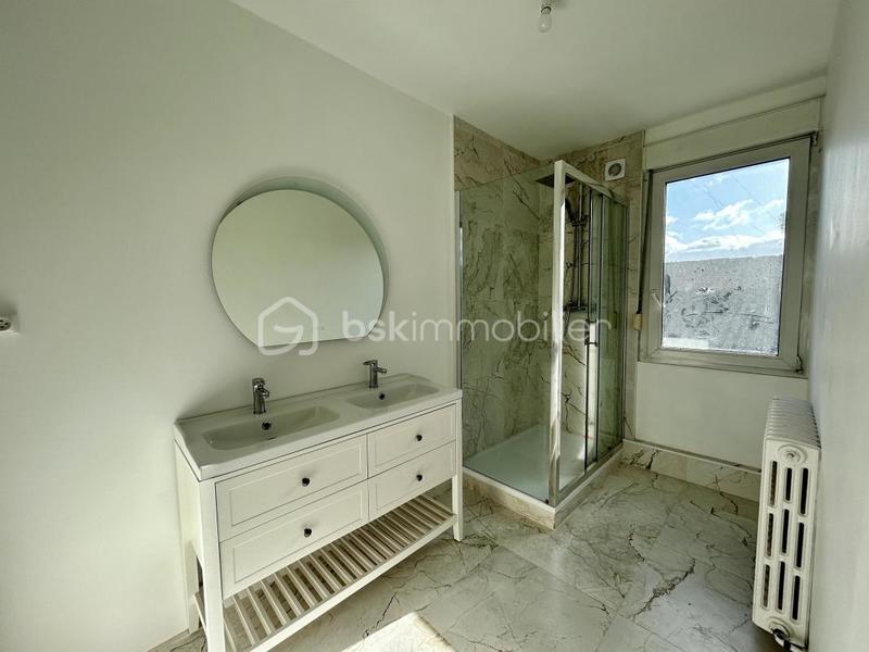 Maison de ville - 220 m² - 11 pièces