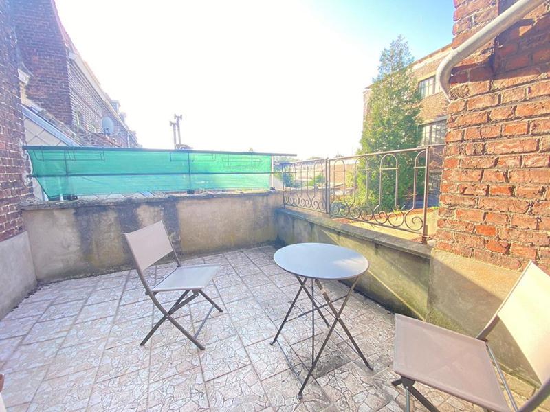 Chambre - 14 m² - 7 pièces