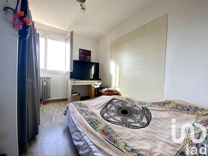 Appartement - 70 m² - 4 pièces