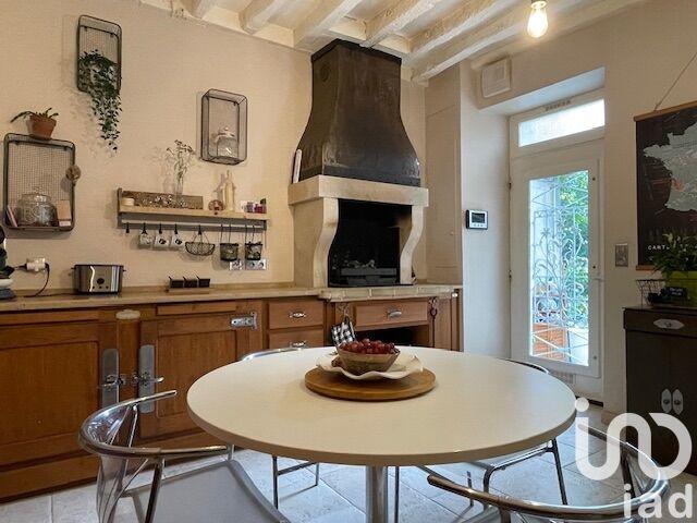 Maison - 206 m² - 7 pièces