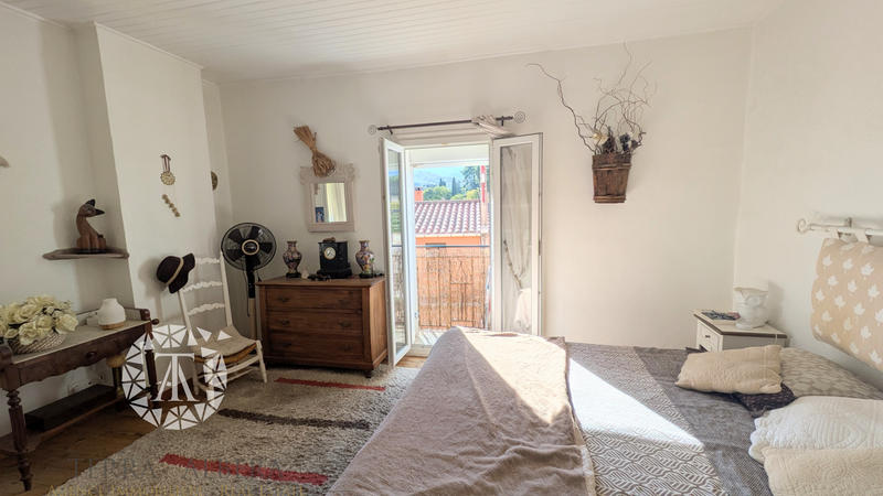 Maison de village - 137 m² - 5 pièces