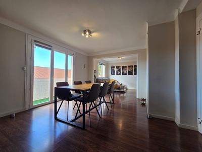 Appartement - 79 m² - 4 pièces