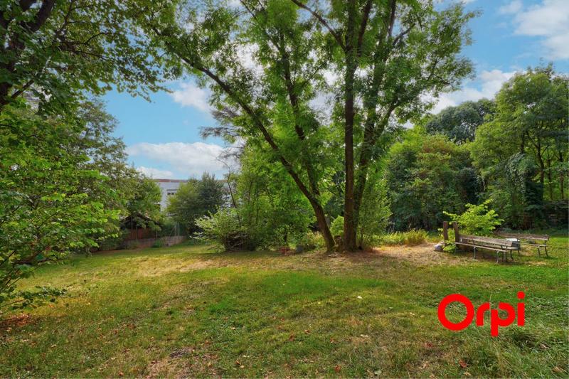 Appartement - 97 m² - 4 pièces