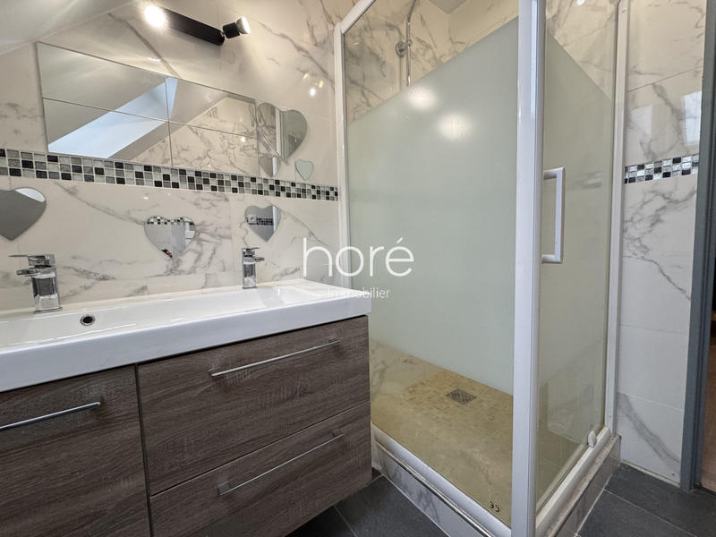 Maison - 132 m² - 5 pièces