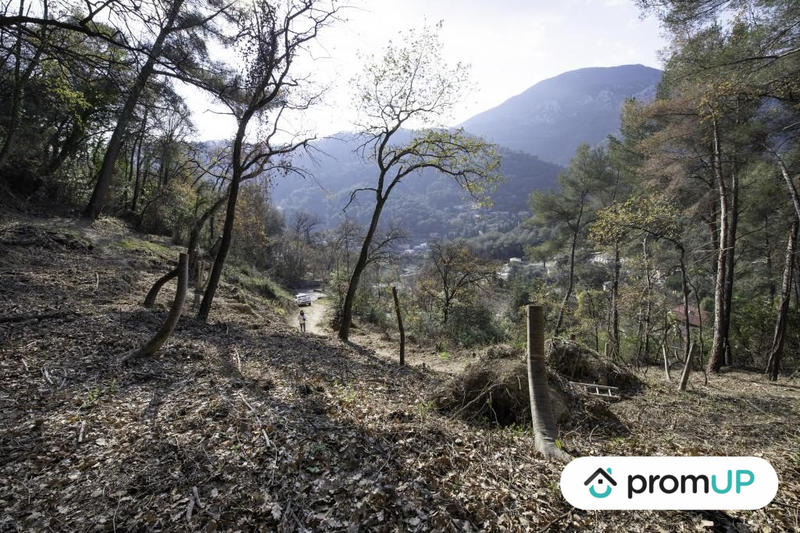 Terrain de loisirs - 2 048 m²