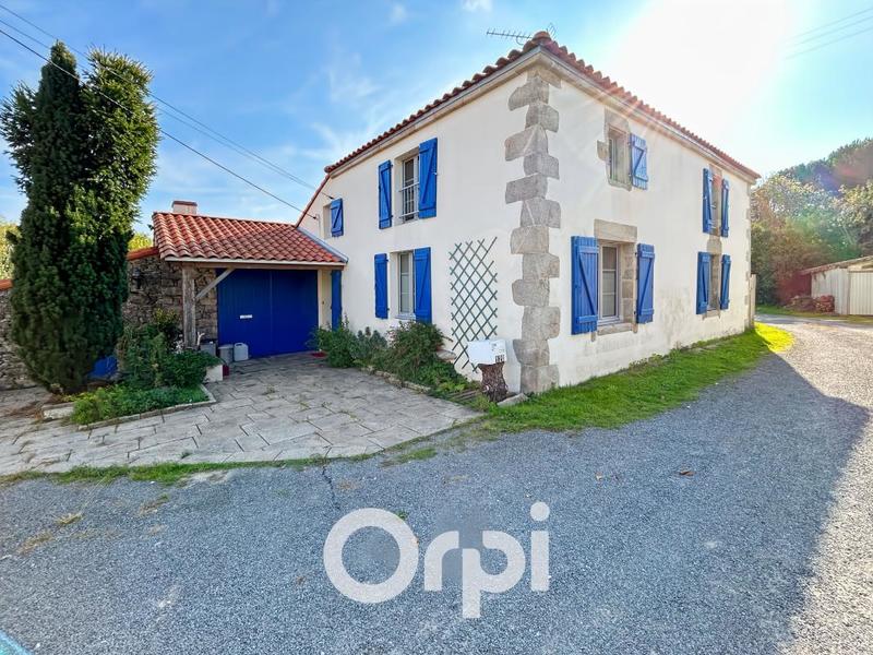 Maison - 165 m² - 4 pièces