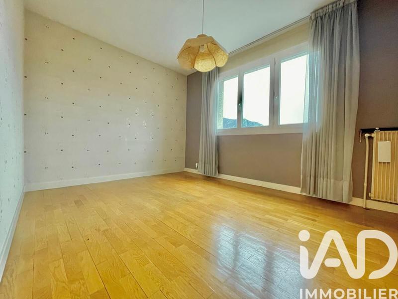 Appartement - 107 m² - 5 pièces