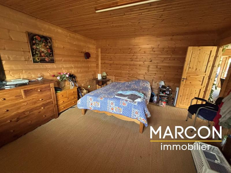 Maison - 213 m² - 4 pièces