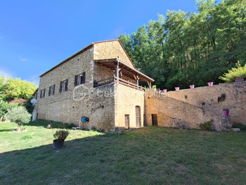 Maison en pierre - 144 m² - 6 pièces