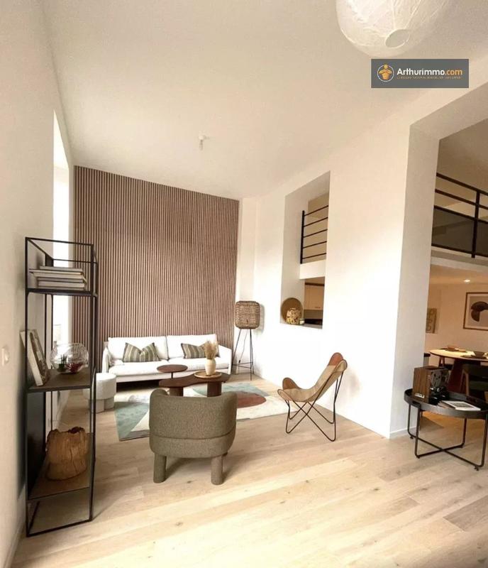 Appartement - 94 m² - 4 pièces