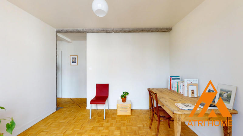 Appartement - 80 m² - 3 pièces