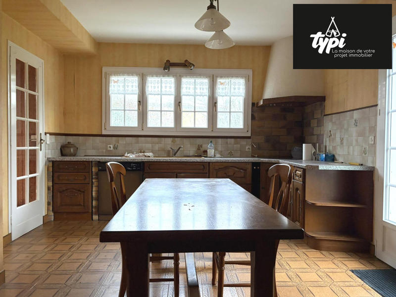 Maison - 186 m² - 6 pièces