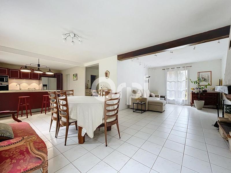 Maison - 140 m² - 7 pièces