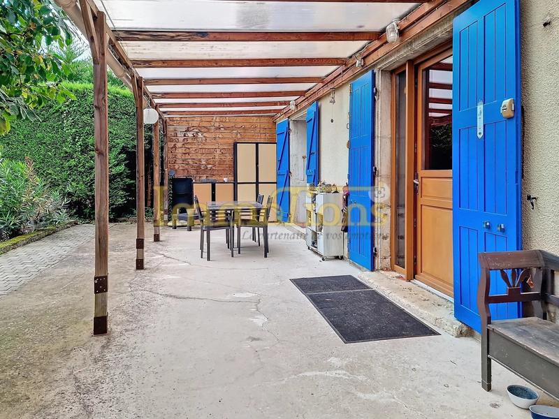 Maison - 140 m² - 6 pièces