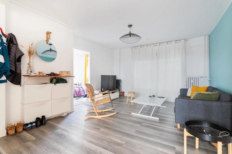 Appartement - 88 m² - 5 pièces