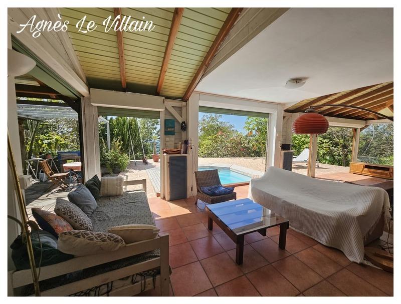 Maison - 137 m² - 4 pièces