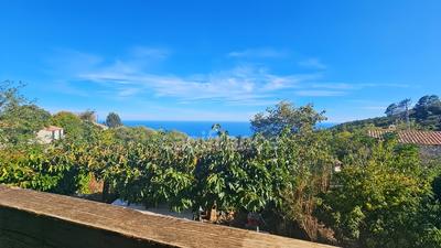 Maison de village - 120 m² - 4 pièces