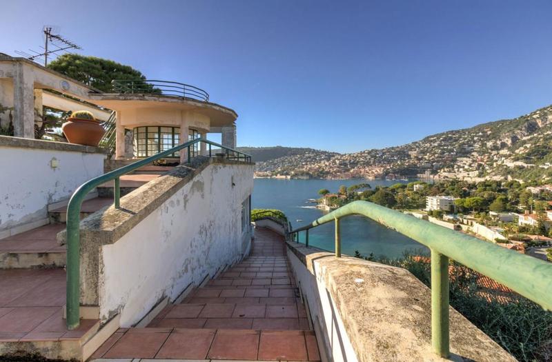 Villa - 594 m² - 11 pièces