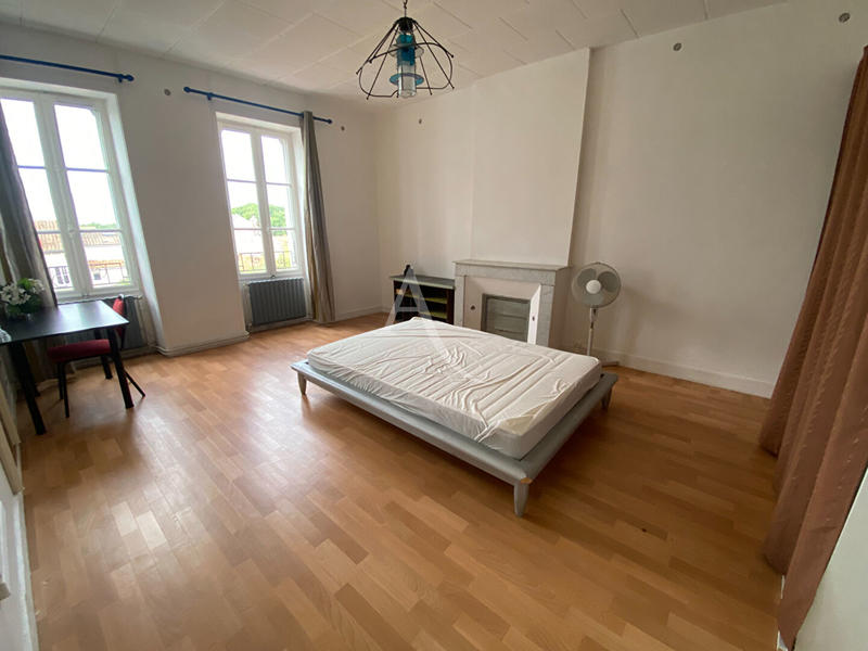 Appartement - 137 m² - 5 pièces