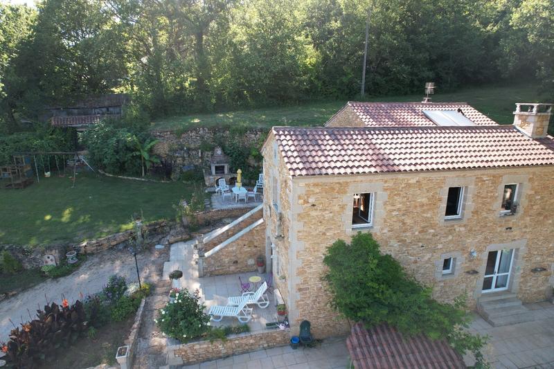 Maison - 169 m² - 5 pièces