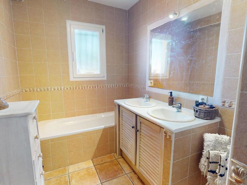 Maison - 148 m² - 5 pièces