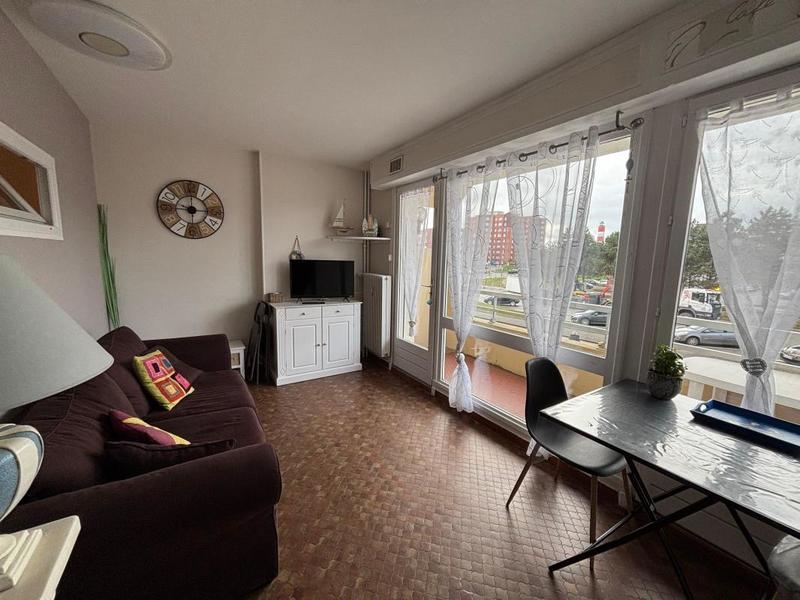 Studio - 32 m² - 2 pièces