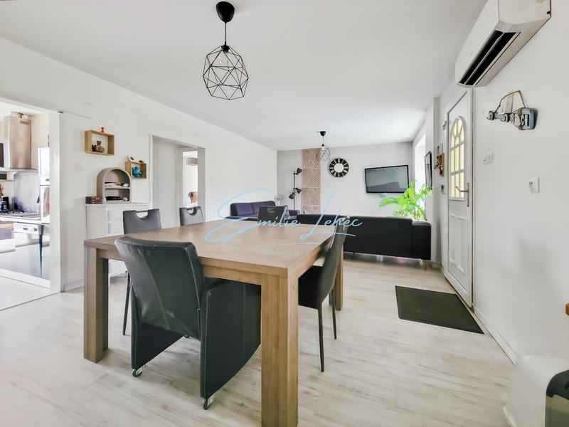 Immeuble - 170 m² - 10 pièces