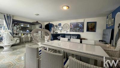 Maison - 156 m² - 7 pièces