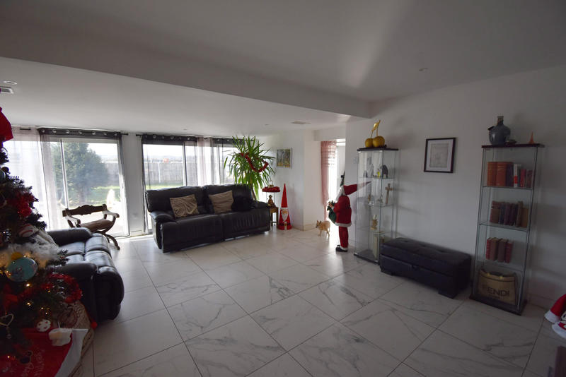 Villa - 165 m² - 5 pièces