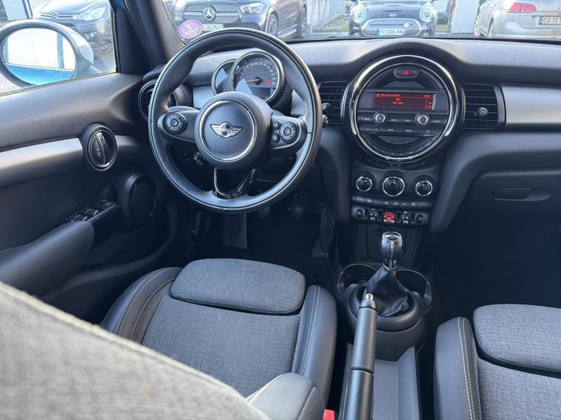 Mini Cooper 3ème génération 5 portes 1ère main Française Pack Chili