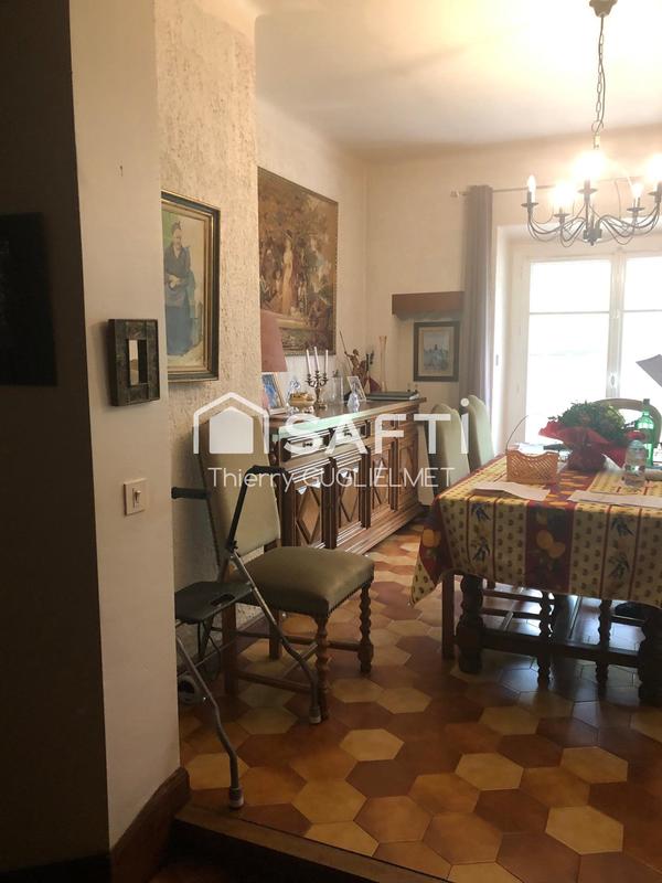 Maison - 139 m² - 4 pièces