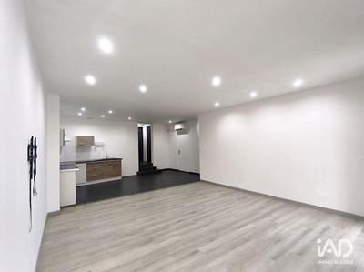 Appartement - 80 m² - 3 pièces