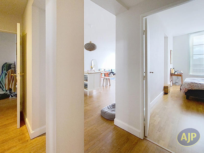 Appartement - 101 m² - 4 pièces