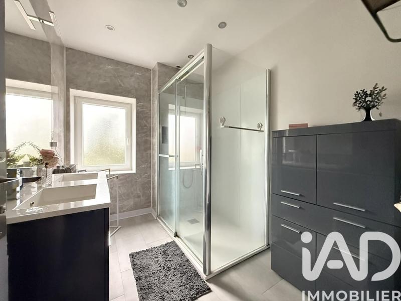 Maison - 102 m² - 6 pièces